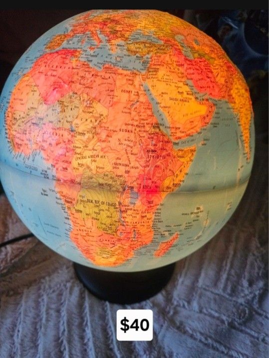 World Globe Light