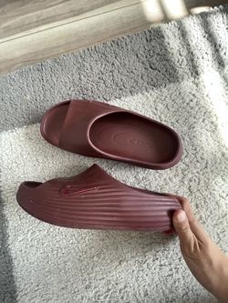 nike slides