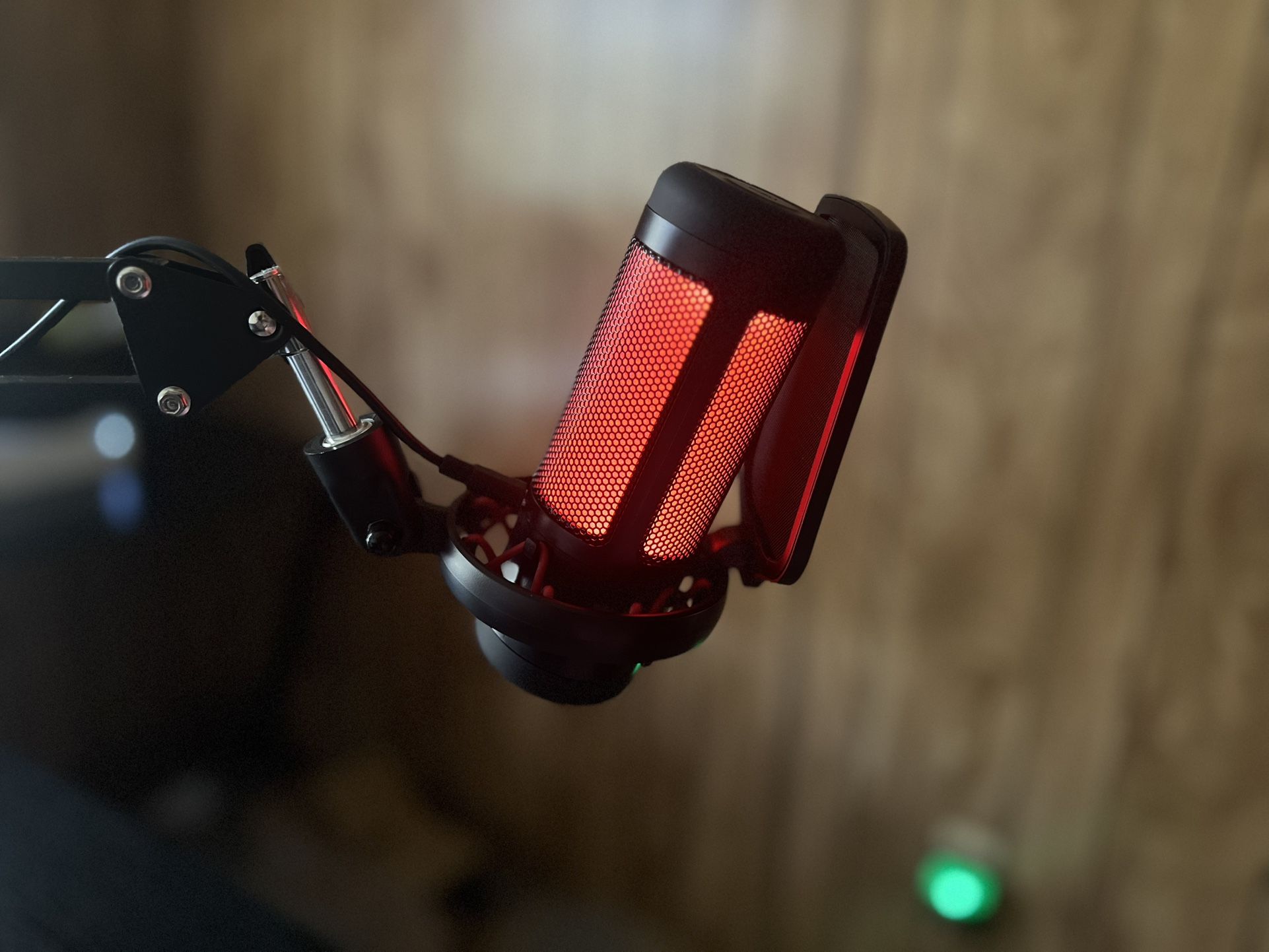 Pc Microphone With USB Plug In