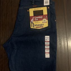 NEW MENS WRANGLER JEANS