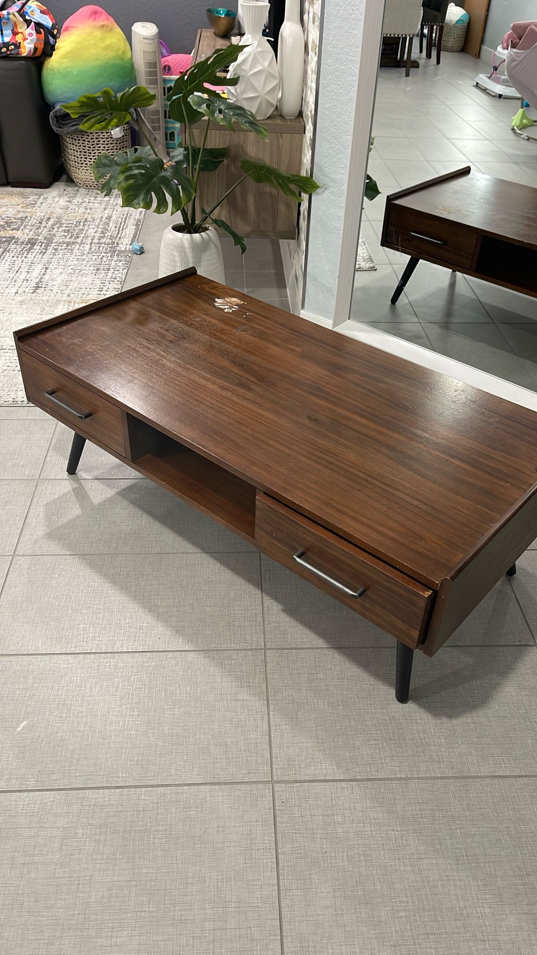 Coffee Table  Storage 
