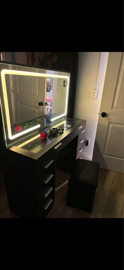 Black Vanity