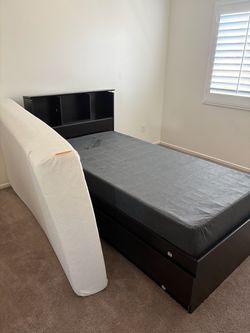 Twin Frame Mattress and Box Spring