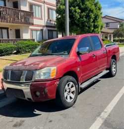 2004 Nissan Titan, 4 x 4 king cab