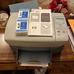 HPPSC 750 printer scanner copier like new with the new cartridges manuals works perfect