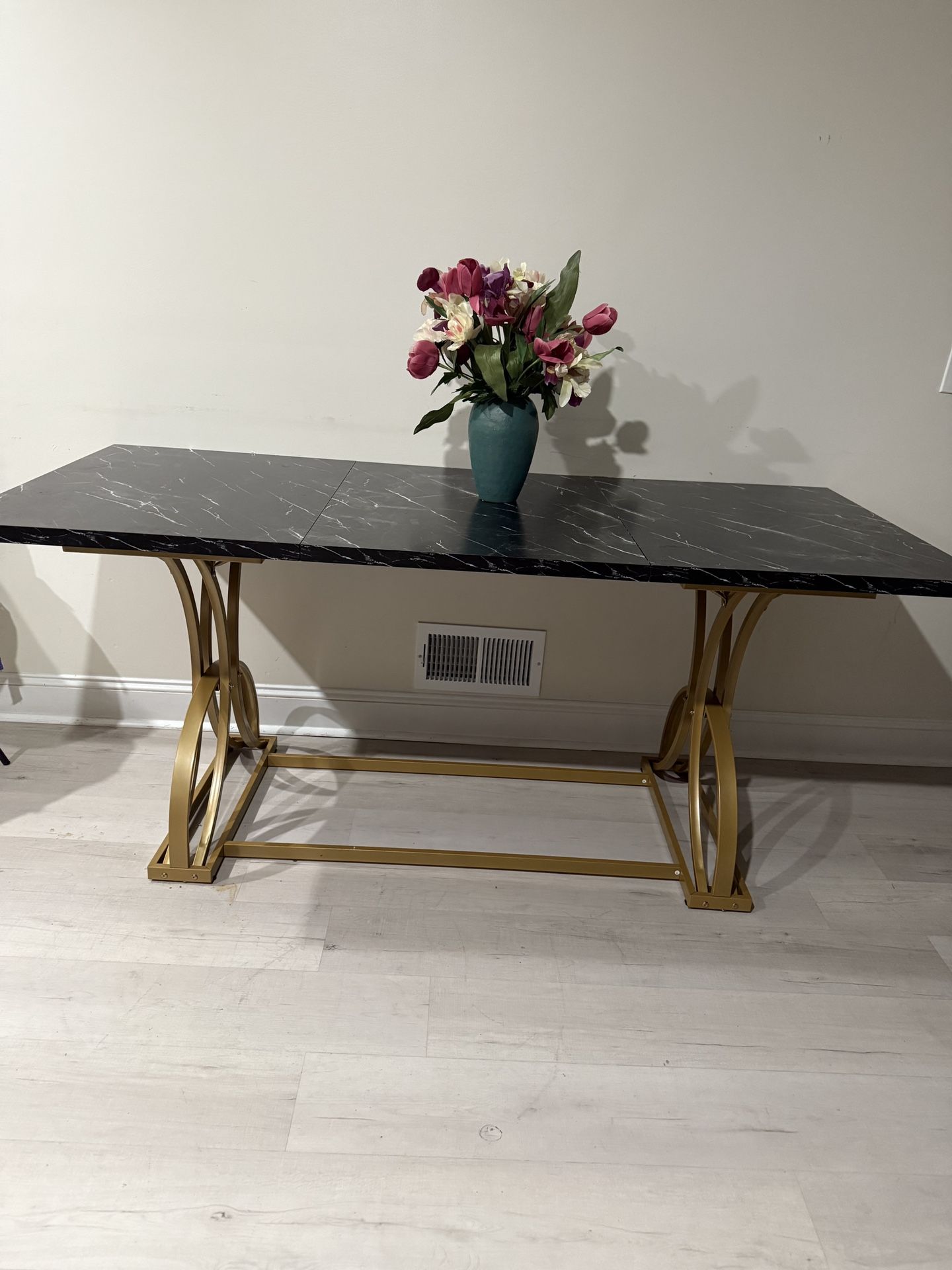 Kitchen Table