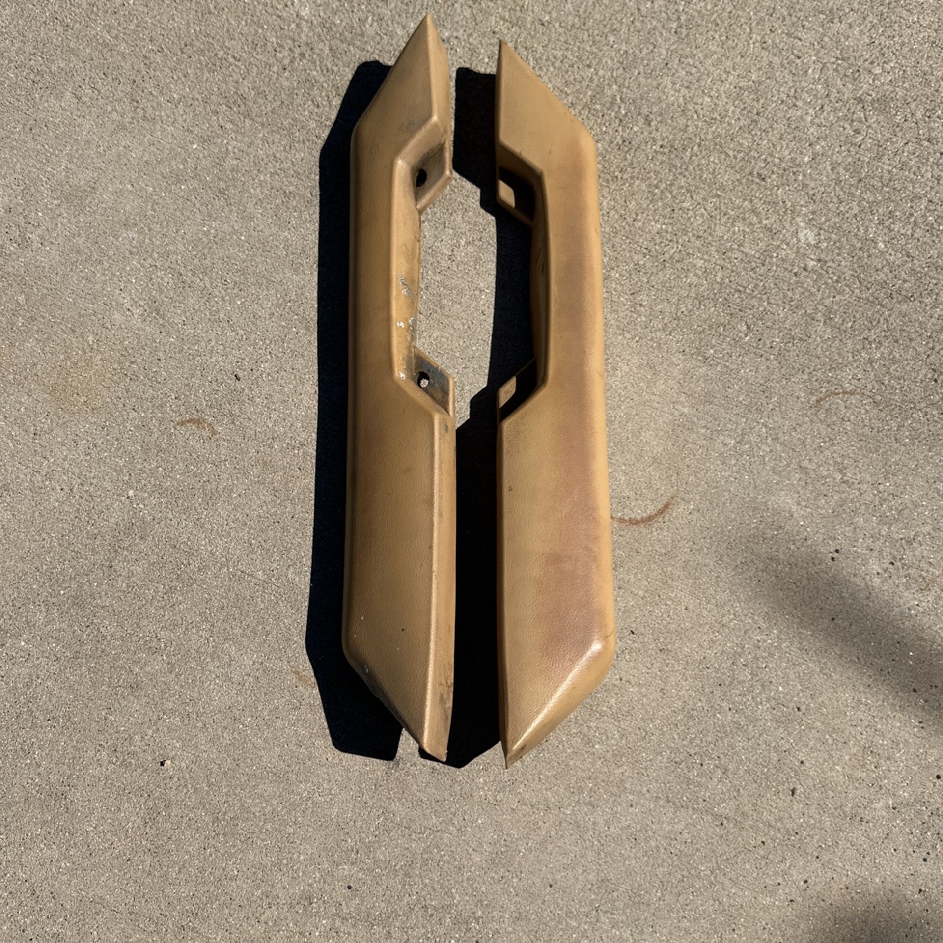 1981 Thru 1987 Squarebody Chevy Armrests