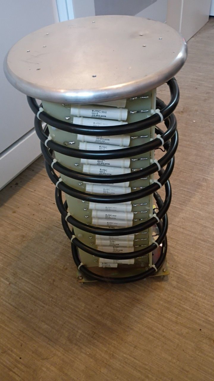 internal high-voltage power supply component