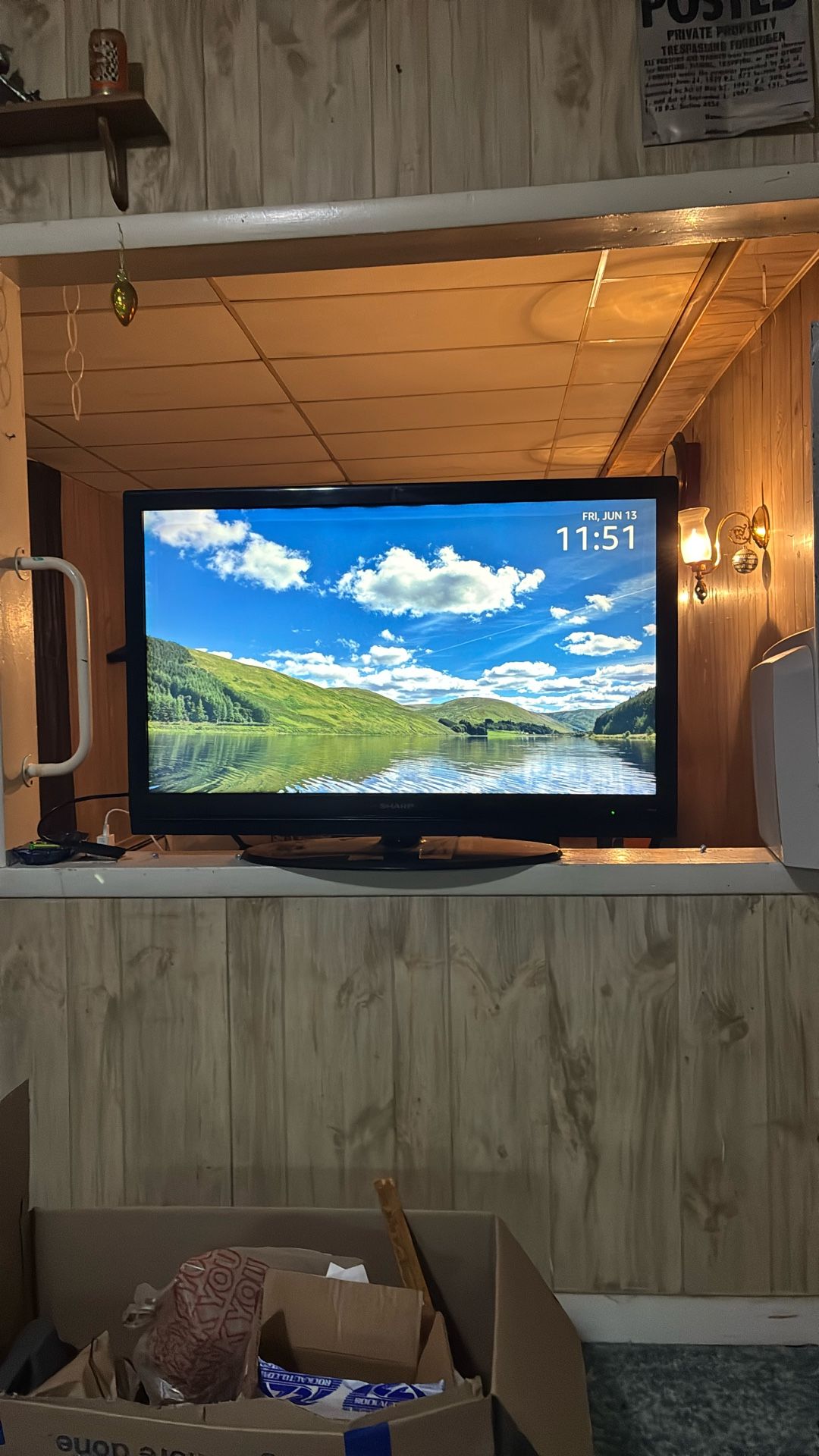  Moving must sell! 42” Tv