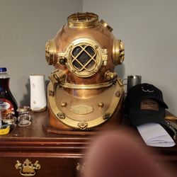 U.S Navy Diving Helment 