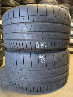 305 30 20 Pirelli Tires