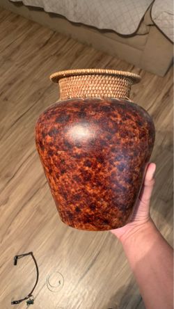 Decorative pot