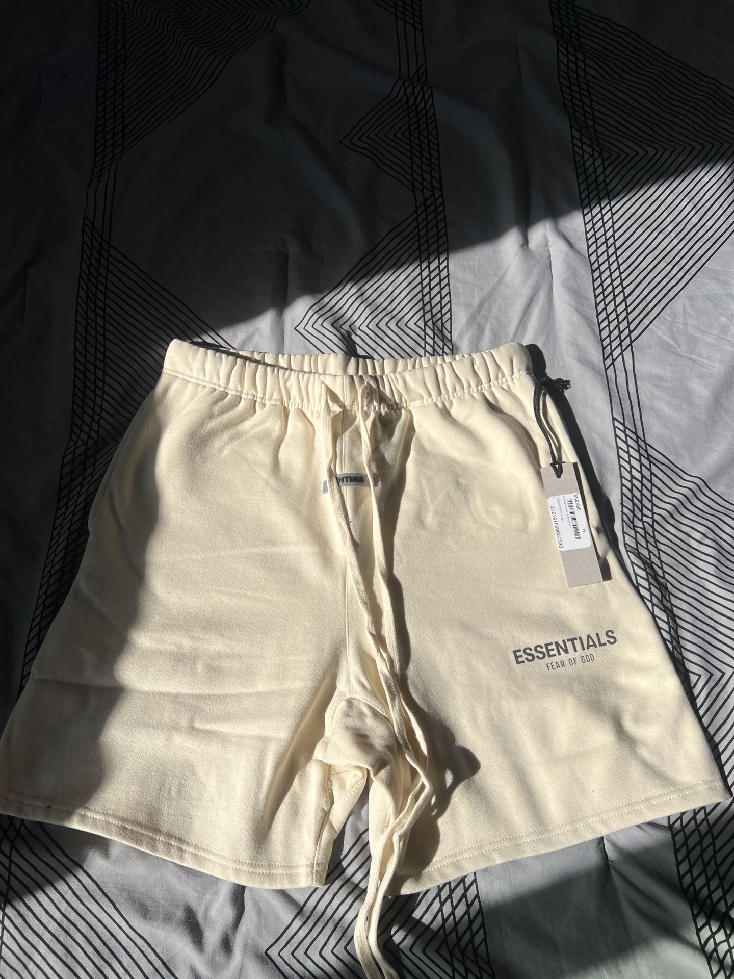 Essentials Fear of God Cream Shorts Size M