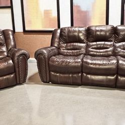 👉 🔥 Ashley Premium Reclining Sofa & Chair Set — $749!