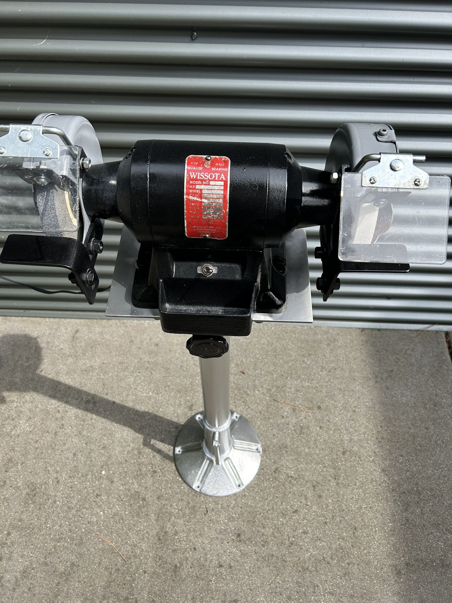 Wissota 6” Bench Grinder with Stand