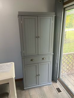 Wood cabinet