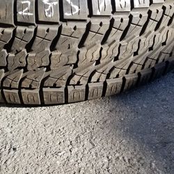 Vendo 1 Llanta Usada 285 70 17 