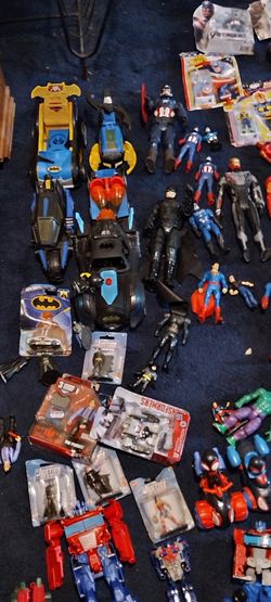 Marvel Characters,Super Man Avengers.