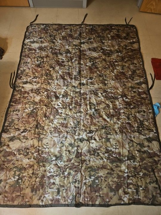 Woobie Poncho Liner