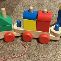 Stacking Train Set
