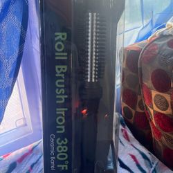 Roll Brush Iron
