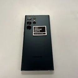 Samsung Galaxy S22 Ultra (Unlocked) 128GB / Fair -  Payment Plan Available