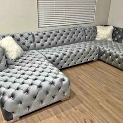 Sofá Secciónal/Sectional Sofa For Sale 