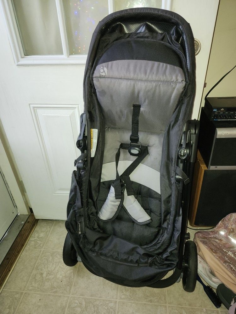 Baby trend stroller