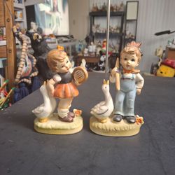 Vintage 1950's Hand-painted Porcelain Set Of 2 Figurines Made In Japan By Arnart 5TH Ave 5.5"H