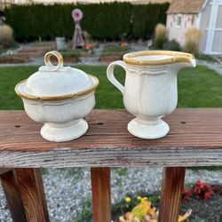 Vintage Mikasa Whole Wheat E400 Creamer and Sugar Bowl with Lid Matching Set 