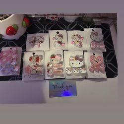 10 Piece Hello Kitty Hair Clips 