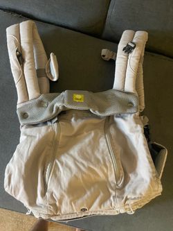 Baby carrier