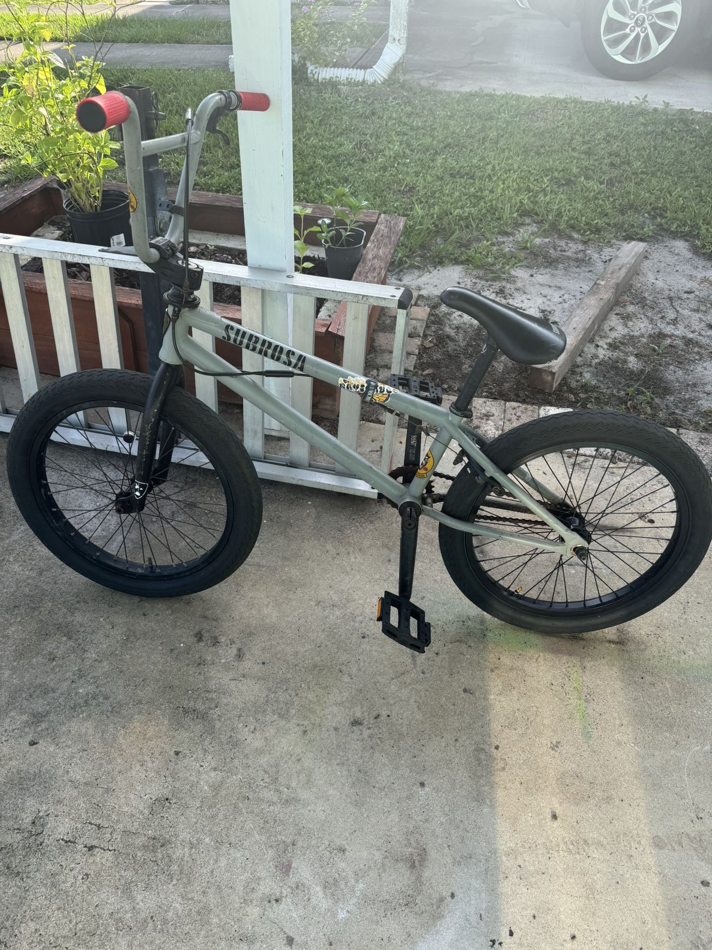 Subrosa Salvador 20” BMX Bike