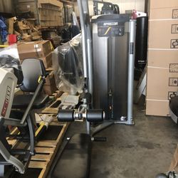 Precor Lat Pull/low Row Combo Machine In Good Show Ready To Use