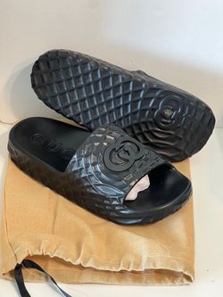 Gucci men slides