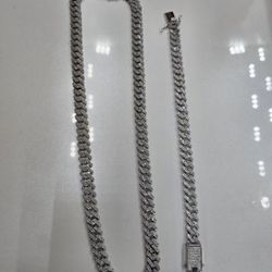 Silver Chain With Bracelet 
