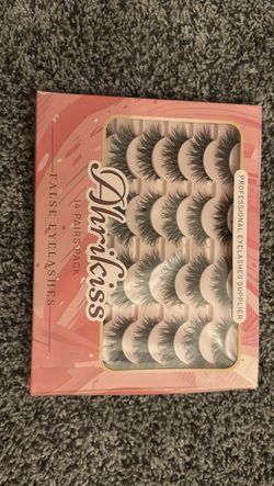 false eyelashes