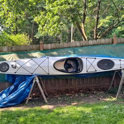 Eddyline Falcon S18 Kayak 18'  
