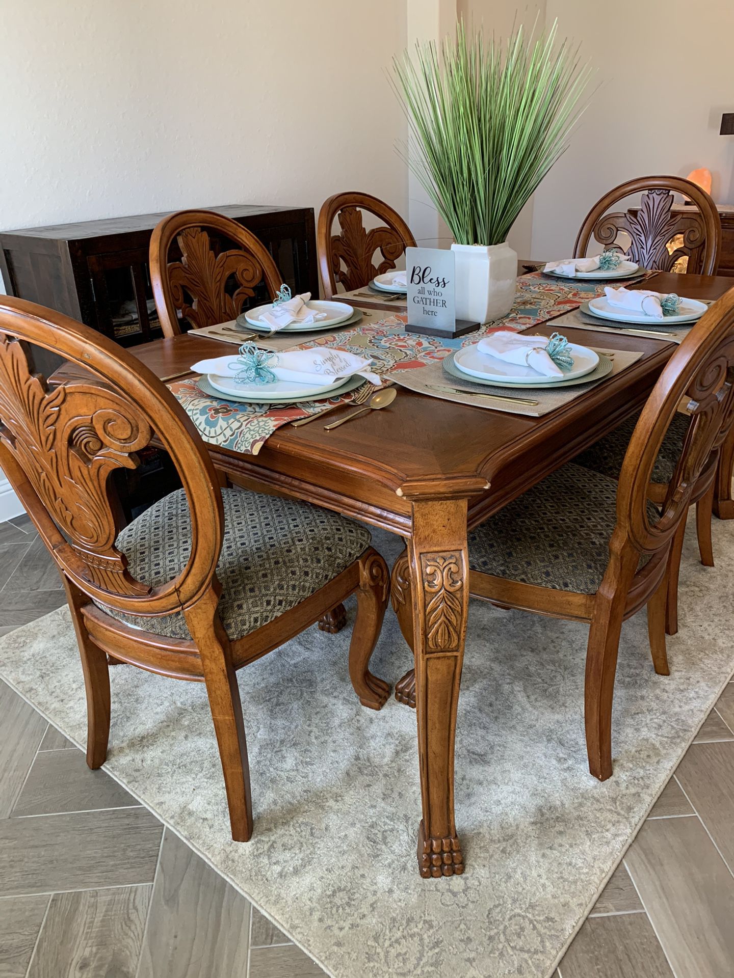 7 Pc Solid Wood Dining Room Set