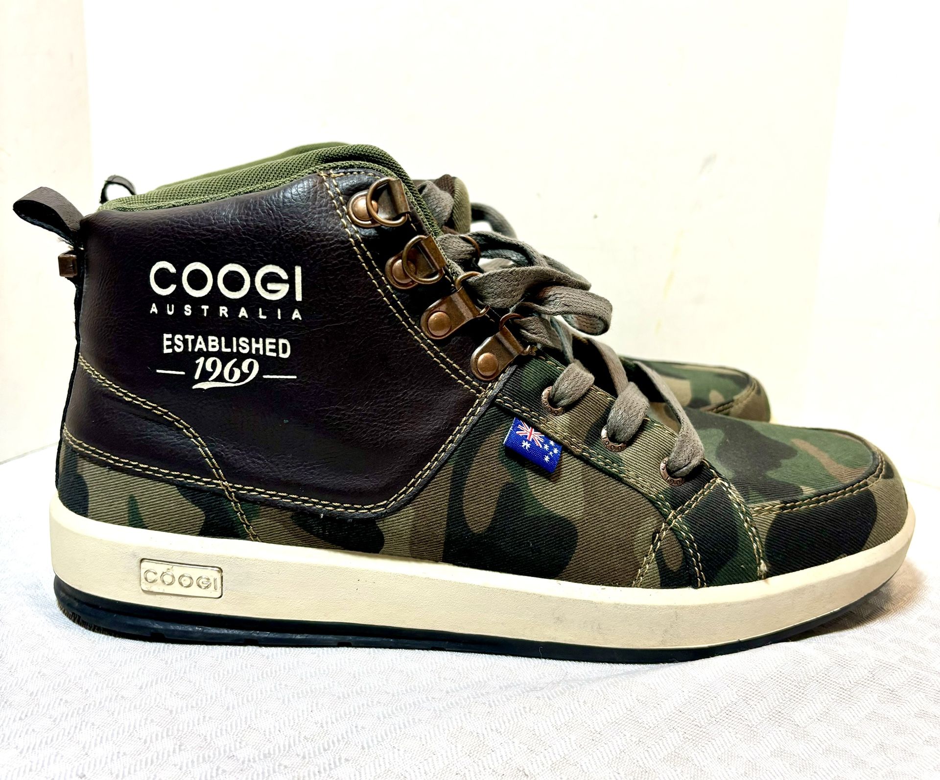 Vintage Leather Coogi Distressed Green Camo Hi-Top Athletic Shoes US Mens 9.5