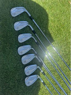 Wilson staff cbs 5-gw iron set in great condition ! Kbs tour ite stiff flex