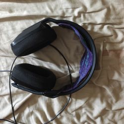 Logotech Gaming Headphones