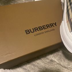 Burberry 