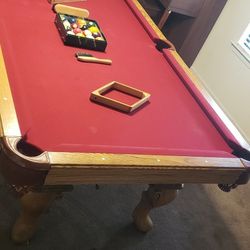 Beautiful custom made pool table with all the cesaries paid $4700 taking  Taken offers