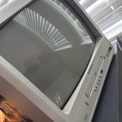 RETRO CRT TV