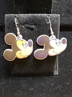 New Disney's Mickey Mouse earrings 