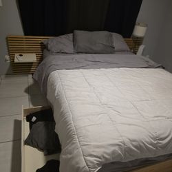 Queen Size Bed Frame With 4 Drawers