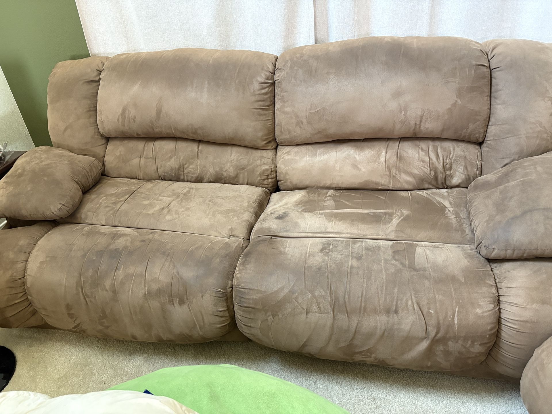 FREE 2 And 3 Seater Reclining Sofa