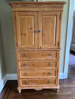 Dresser and TV cabinet by Drexel Heritage