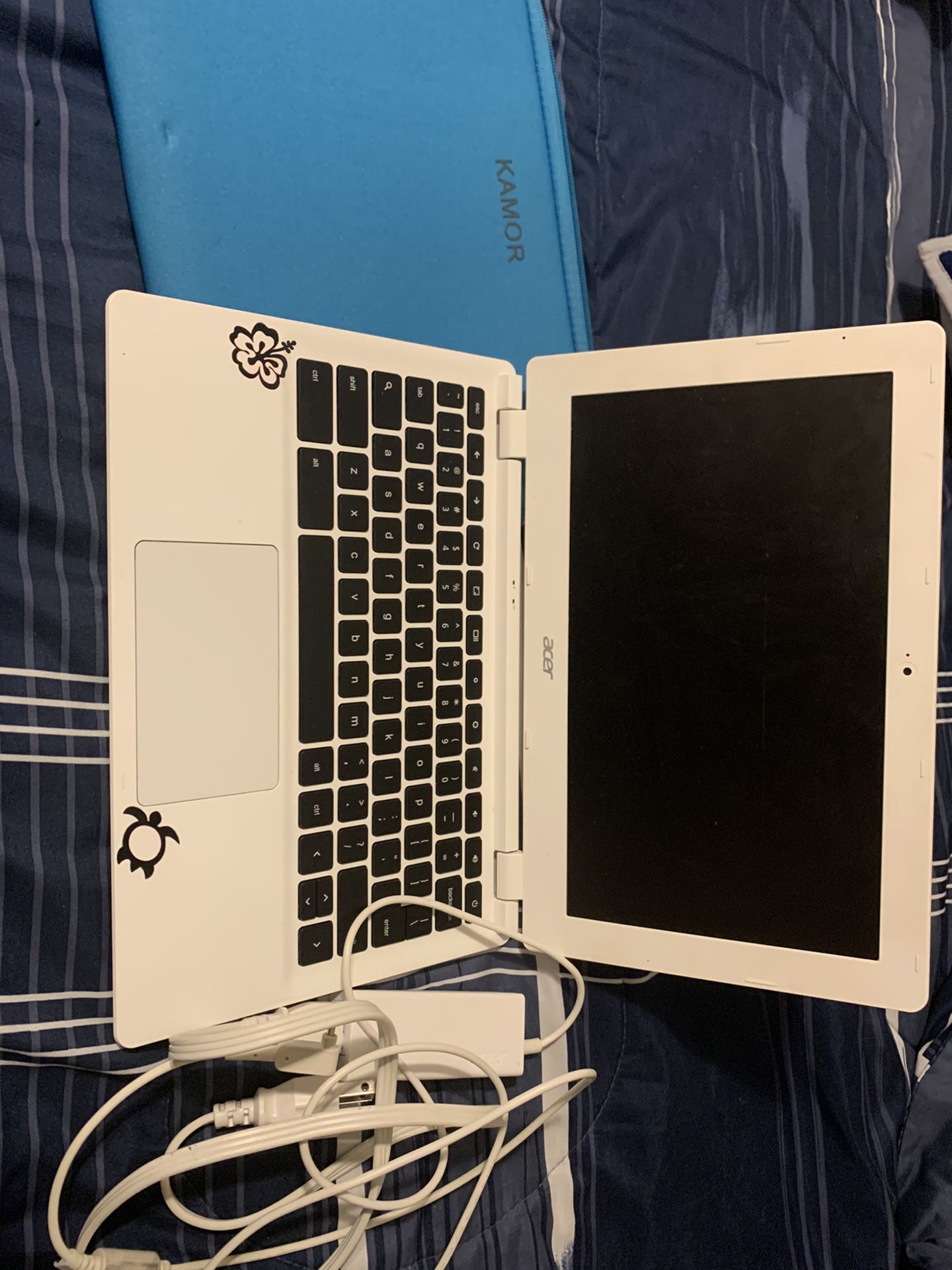 Aced Chromebook + Case